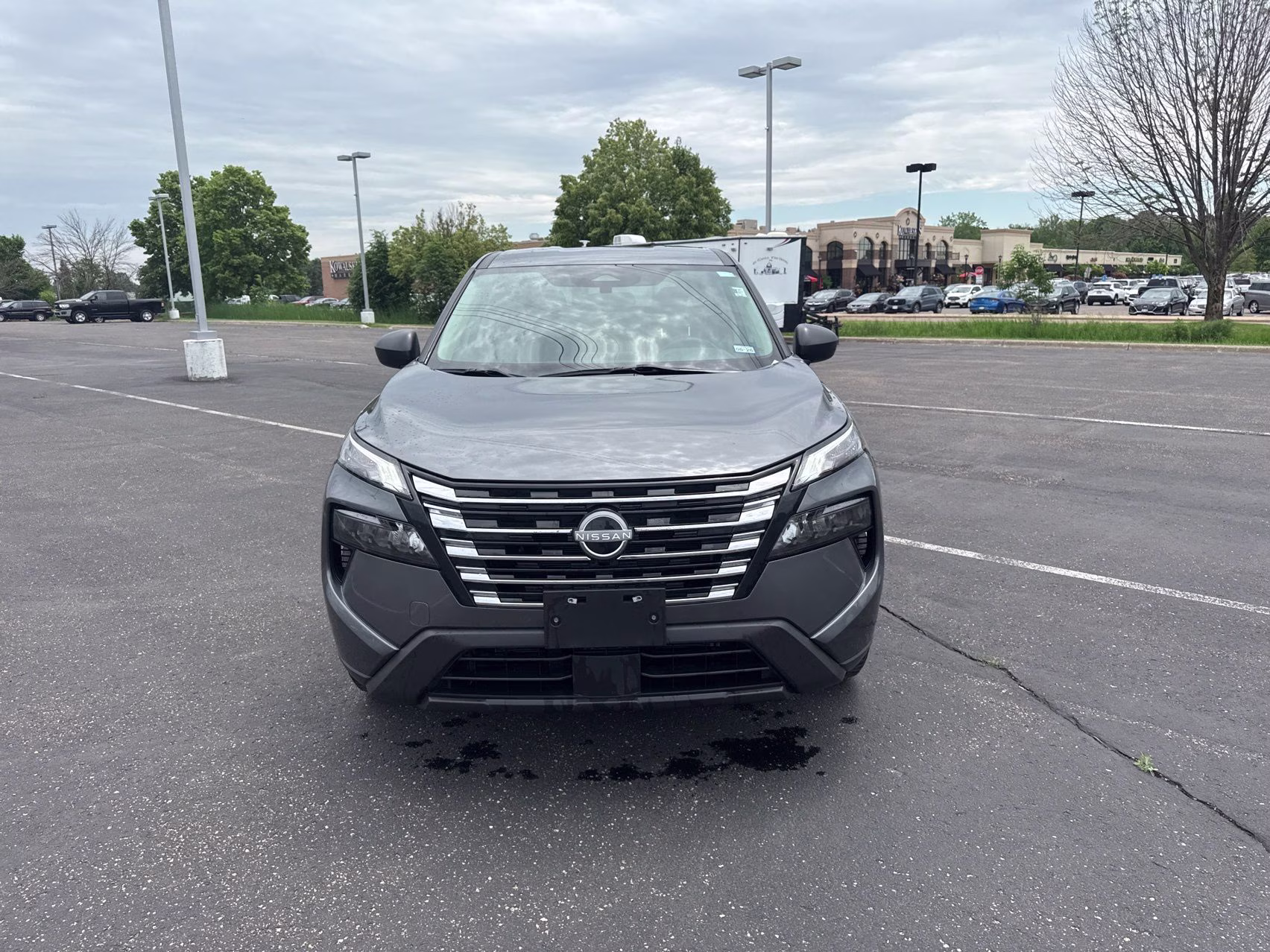 2024 Gun Metallic Nissan Rogue S FWD SUV