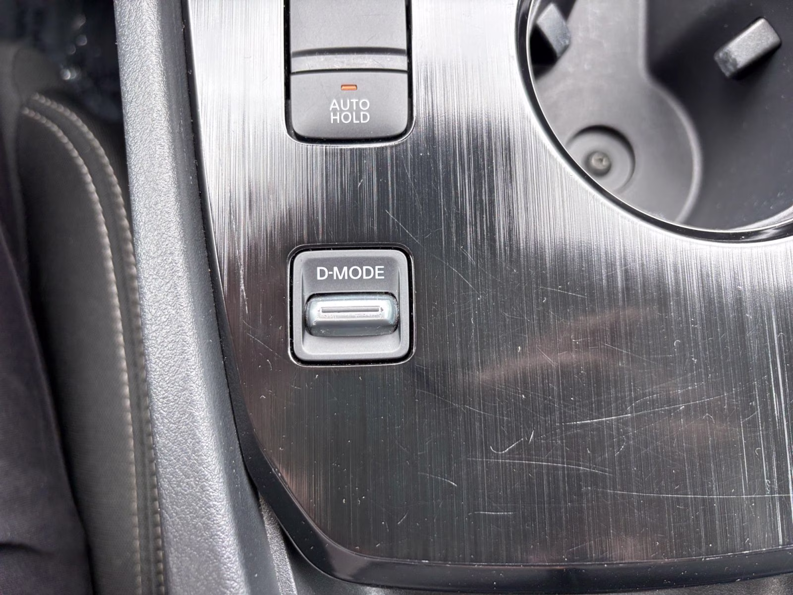 2024 Gun Metallic Nissan Rogue S FWD SUV