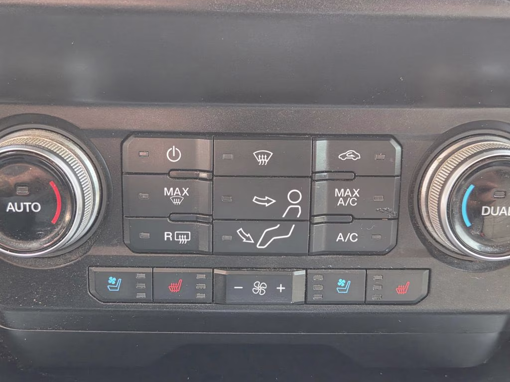 2020 Agate Black Metallic Ford Super Duty F-350 SRW Limited 4X4 Truck