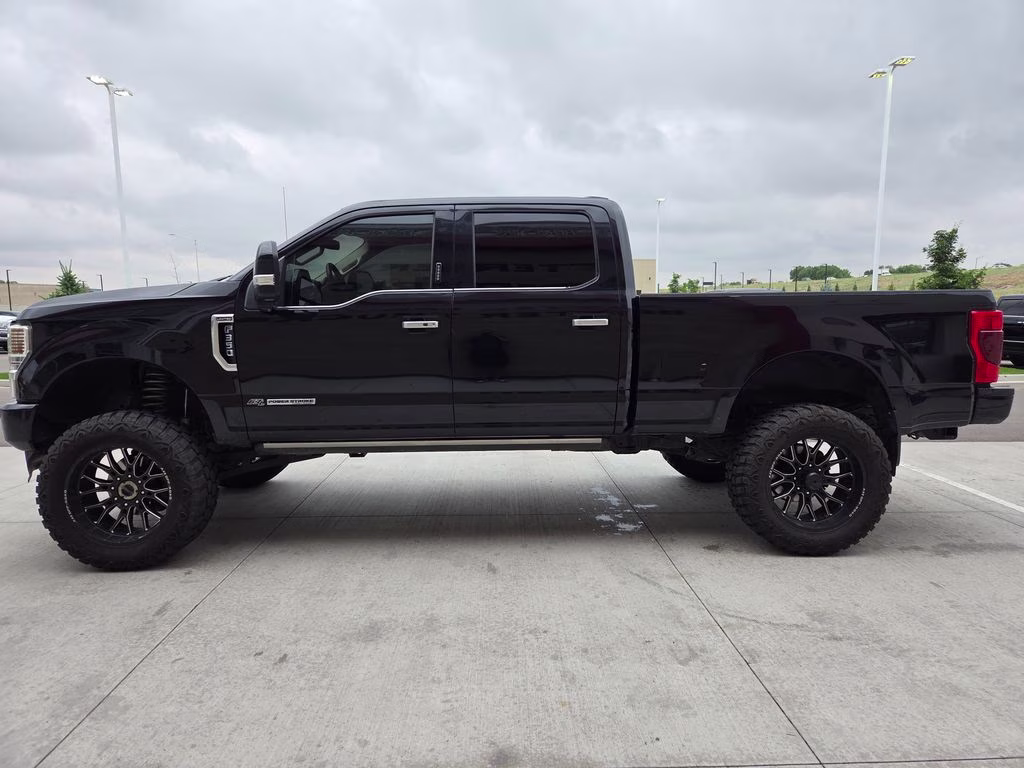 2020 Agate Black Metallic Ford Super Duty F-350 SRW Limited 4X4 Truck