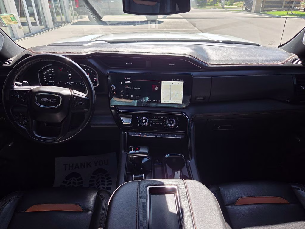 2022 Summit White GMC Sierra 1500 AT4 4X4 Truck