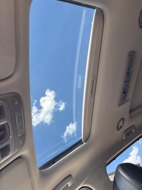2022 Everlasting Silver Kia Telluride SX AWD SUV
