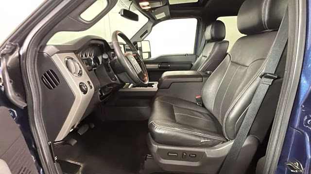 2016 Blue Ford Super Duty F-350 SRW Lariat 4X4 Truck