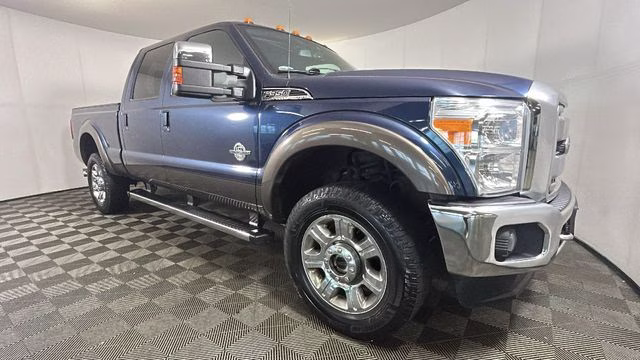 2016 Blue Ford Super Duty F-350 SRW Lariat 4X4 Truck