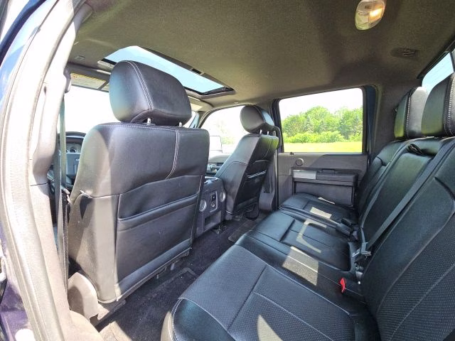 2016 Blue Ford Super Duty F-350 SRW Lariat 4X4 Truck