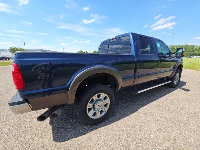 2016 Blue Ford Super Duty F-350 SRW Lariat 4X4 Truck