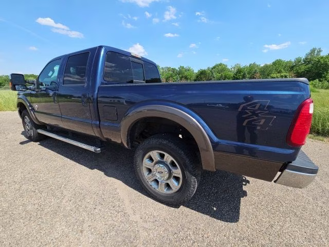 2016 Blue Ford Super Duty F-350 SRW Lariat 4X4 Truck