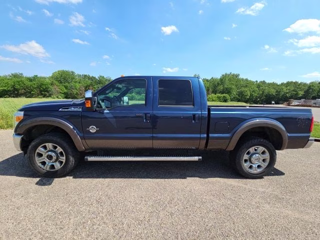 2016 Blue Ford Super Duty F-350 SRW Lariat 4X4 Truck