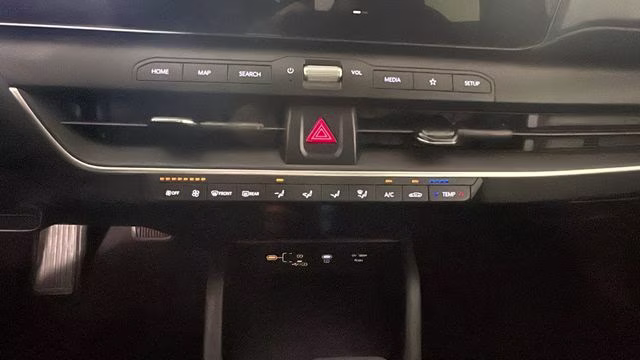 2025 Aurora Black Pearl Kia K4 LXS FWD Sedan