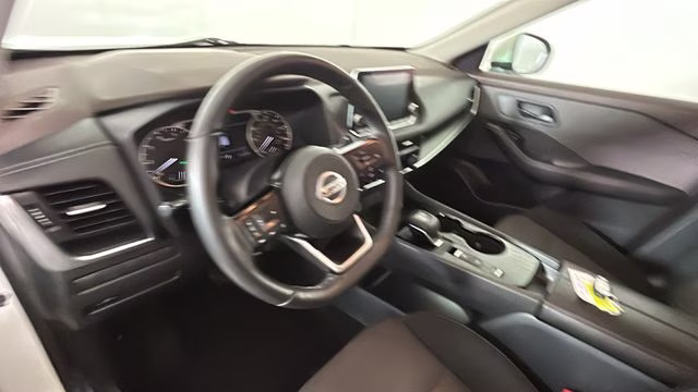 2021 Glacier White Nissan Rogue S FWD SUV
