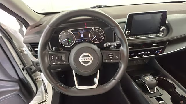 2021 Glacier White Nissan Rogue S FWD SUV