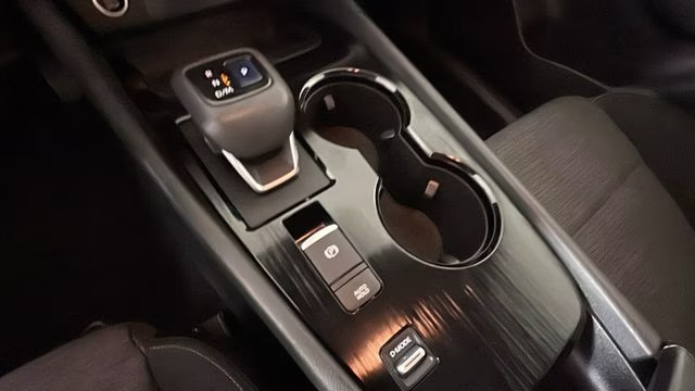 2021 Glacier White Nissan Rogue S FWD SUV