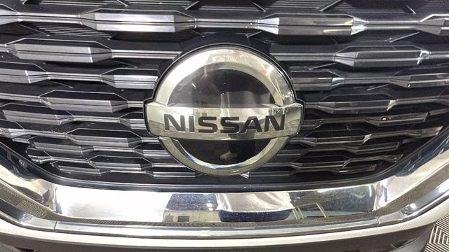 2021 Glacier White Nissan Rogue S FWD SUV