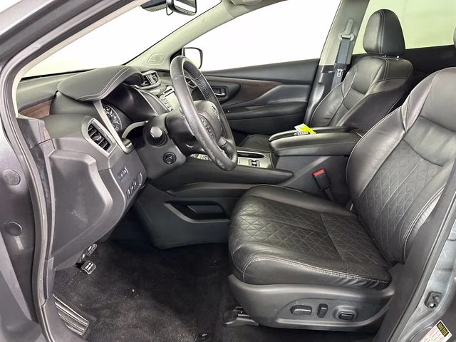 2019 Gun Metallic Nissan Murano Platinum AWD SUV