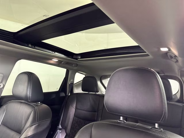 2019 Gun Metallic Nissan Murano Platinum AWD SUV