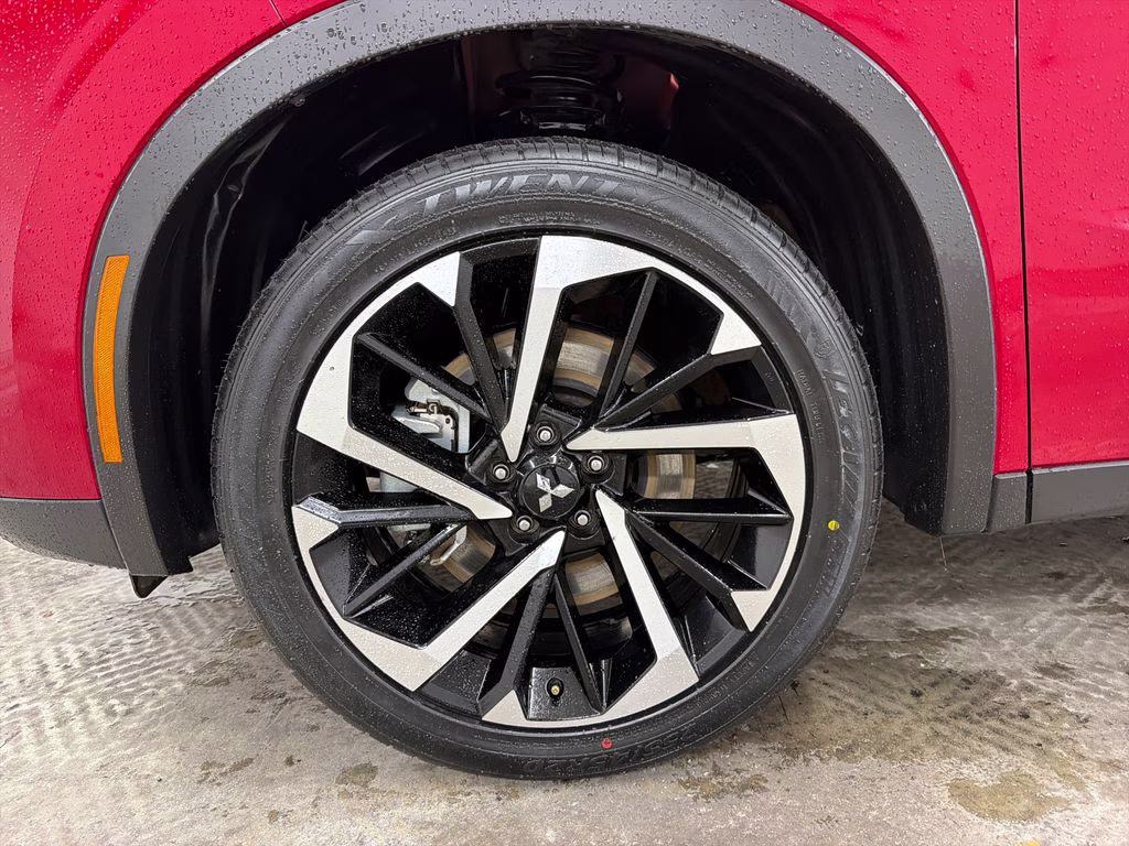 2024 Red Diamond Mitsubishi Outlander SE AWD SUV