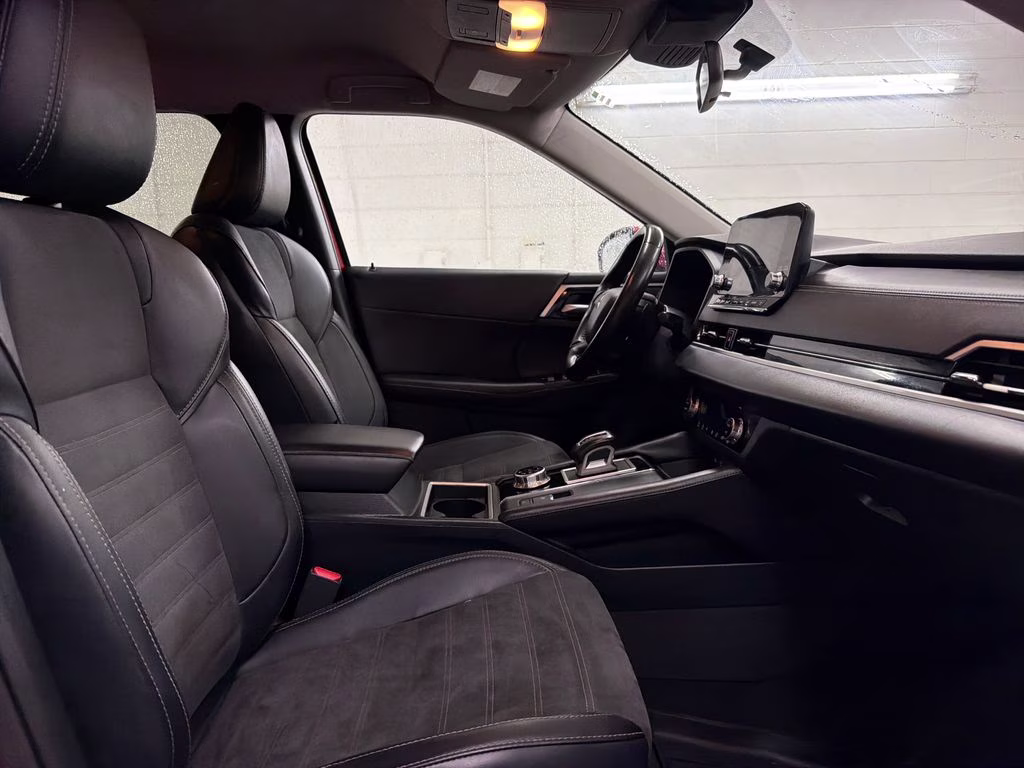 2024 Red Diamond Mitsubishi Outlander SE AWD SUV