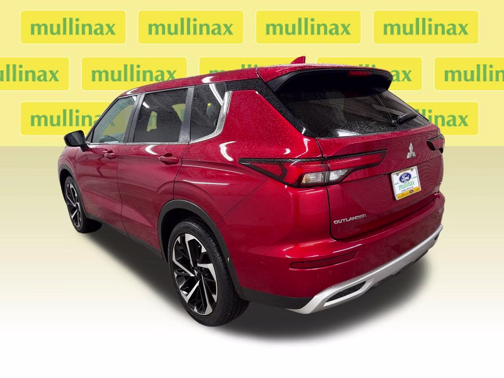 2024 Red Diamond Mitsubishi Outlander SE AWD SUV