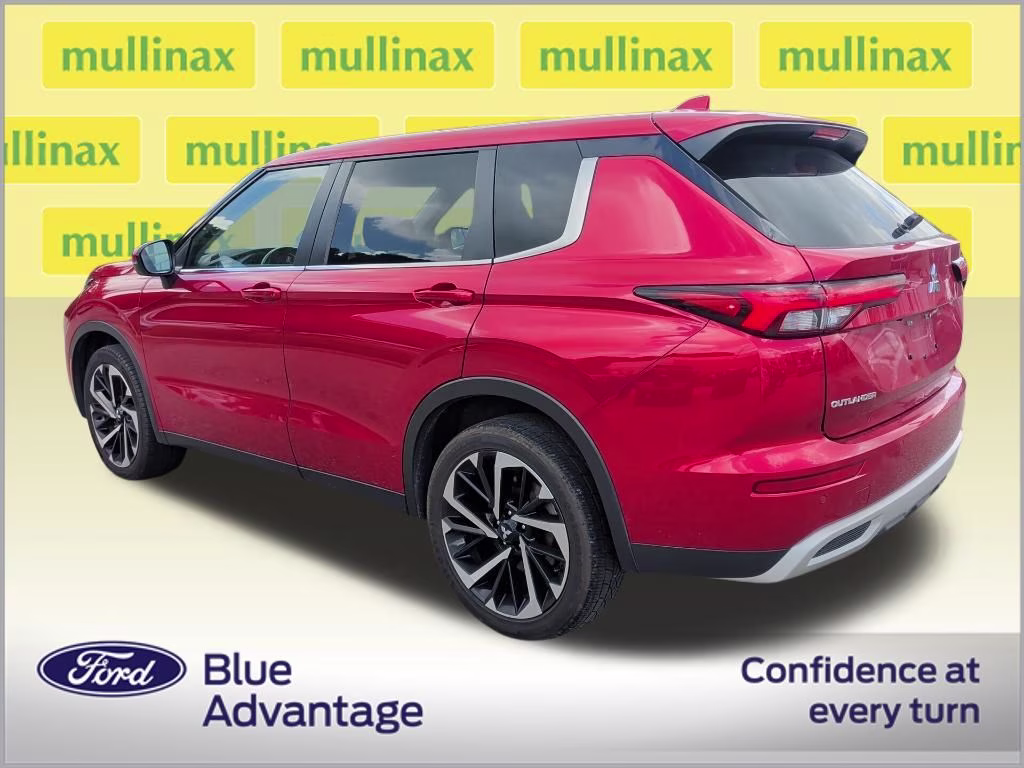 2024 Red Diamond Mitsubishi Outlander SE AWD SUV