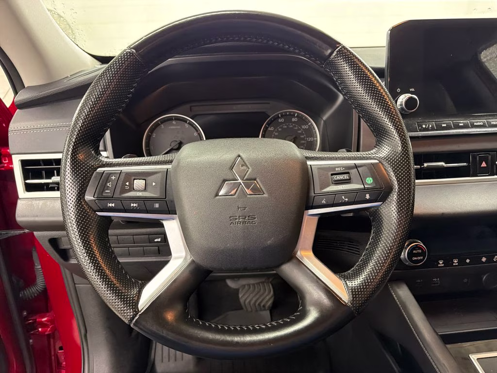 2024 Red Diamond Mitsubishi Outlander SE AWD SUV