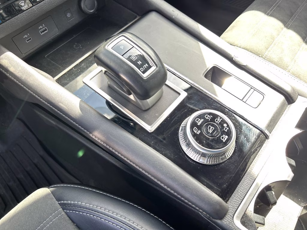 2024 Red Diamond Mitsubishi Outlander SE AWD SUV