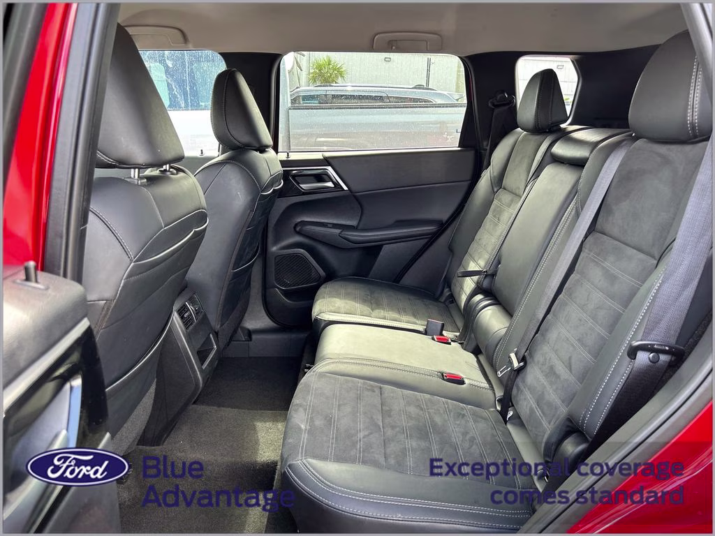 2024 Red Diamond Mitsubishi Outlander SE AWD SUV