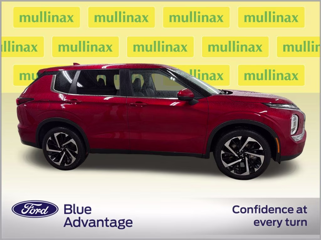 2024 Red Diamond Mitsubishi Outlander SE AWD SUV