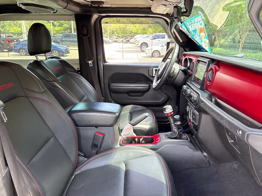 2018 Granite Crystal Metallic Clearcoat Jeep Wrangler Rubicon 4X4 SUV