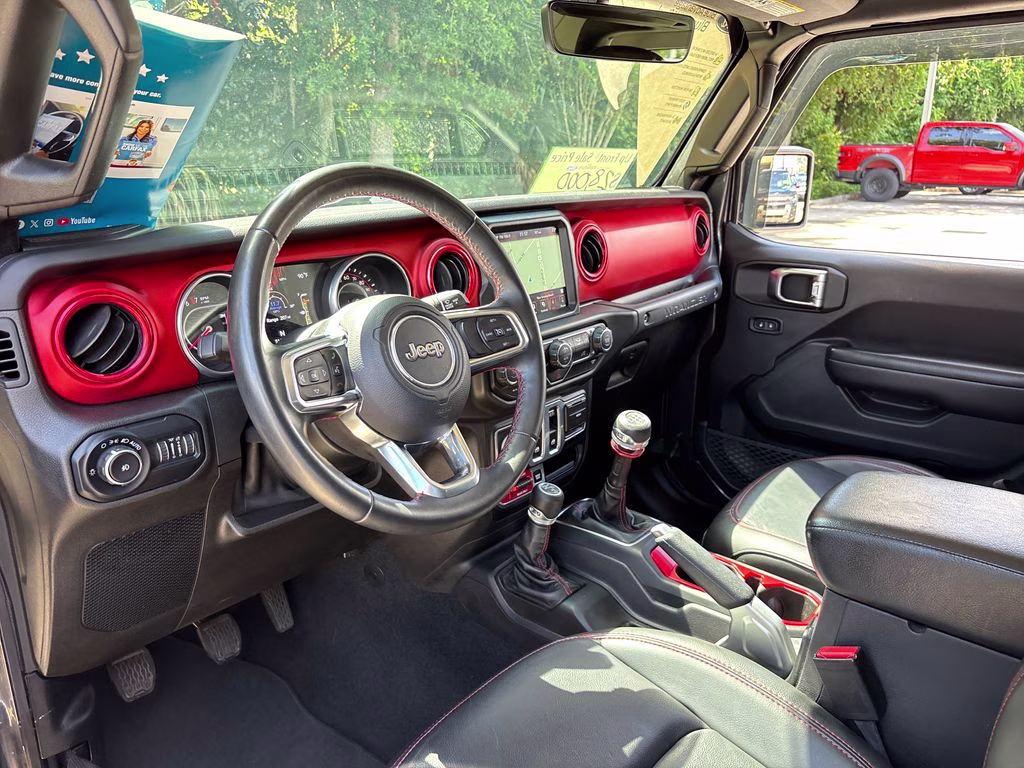 2018 Granite Crystal Metallic Clearcoat Jeep Wrangler Rubicon 4X4 SUV