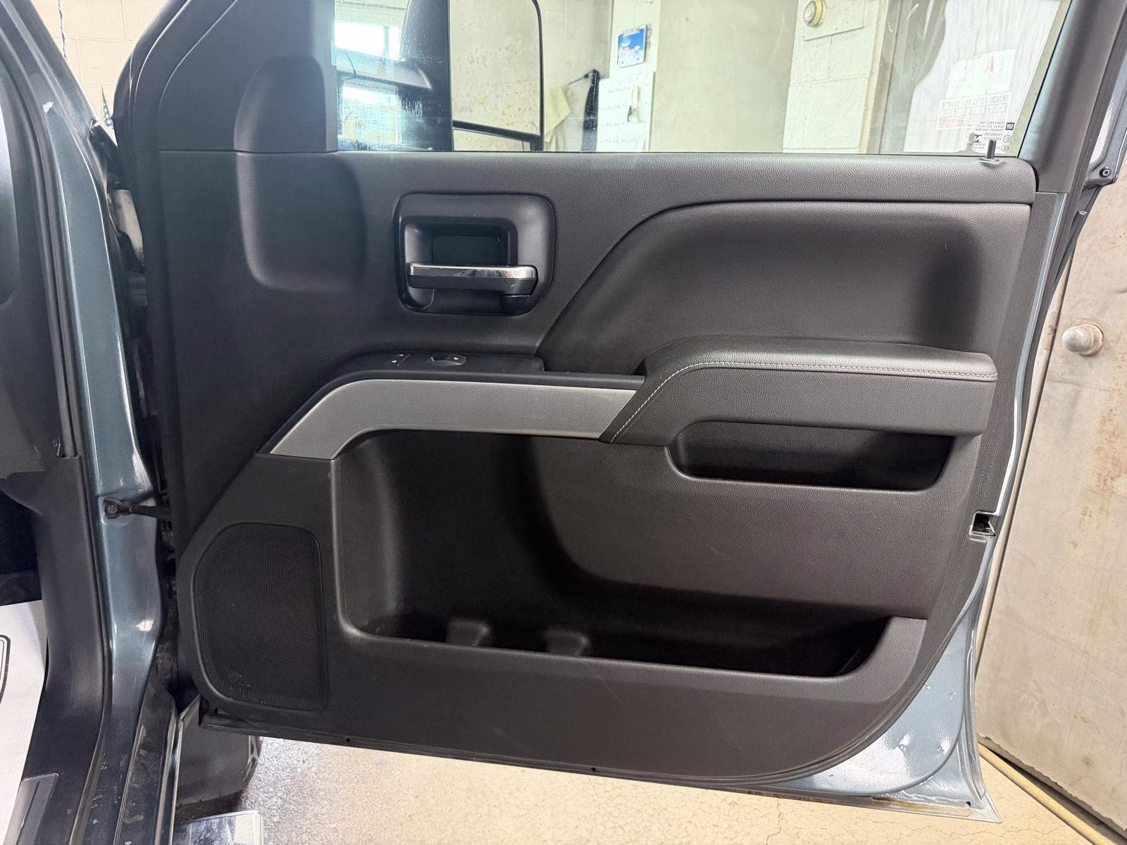 2015 Blue Granite Metallic Chevrolet Silverado 2500HD LT 4X4 Truck