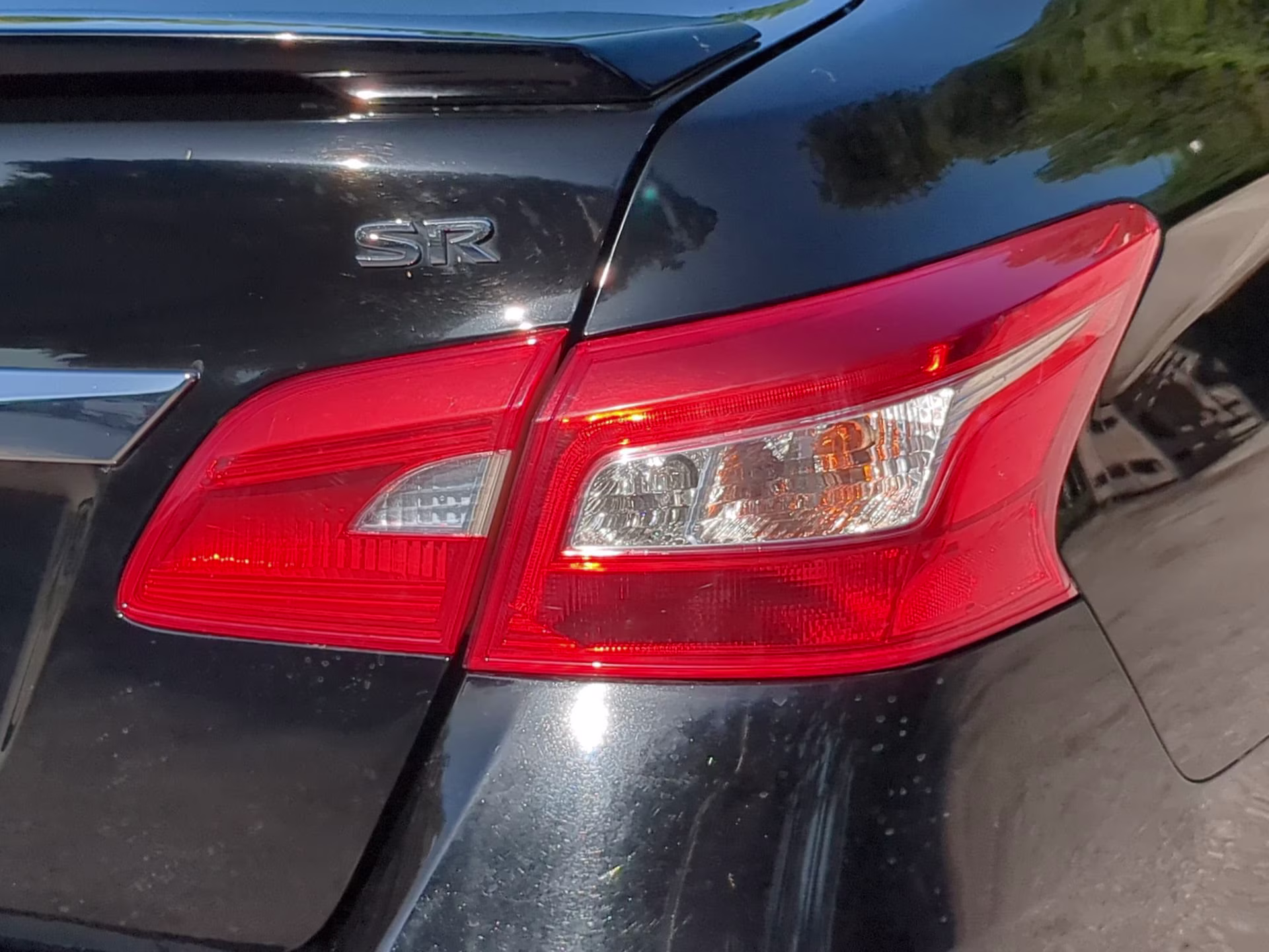 2019 Super Black Nissan Sentra SR FWD Sedan