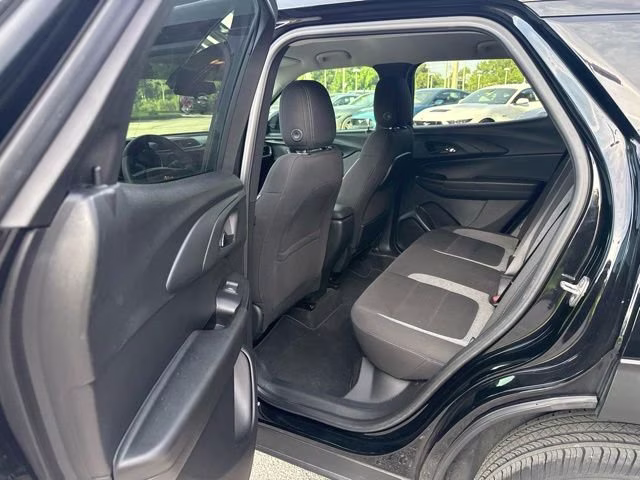 2022 Mosaic Black Metallic Chevrolet Trailblazer LT FWD SUV