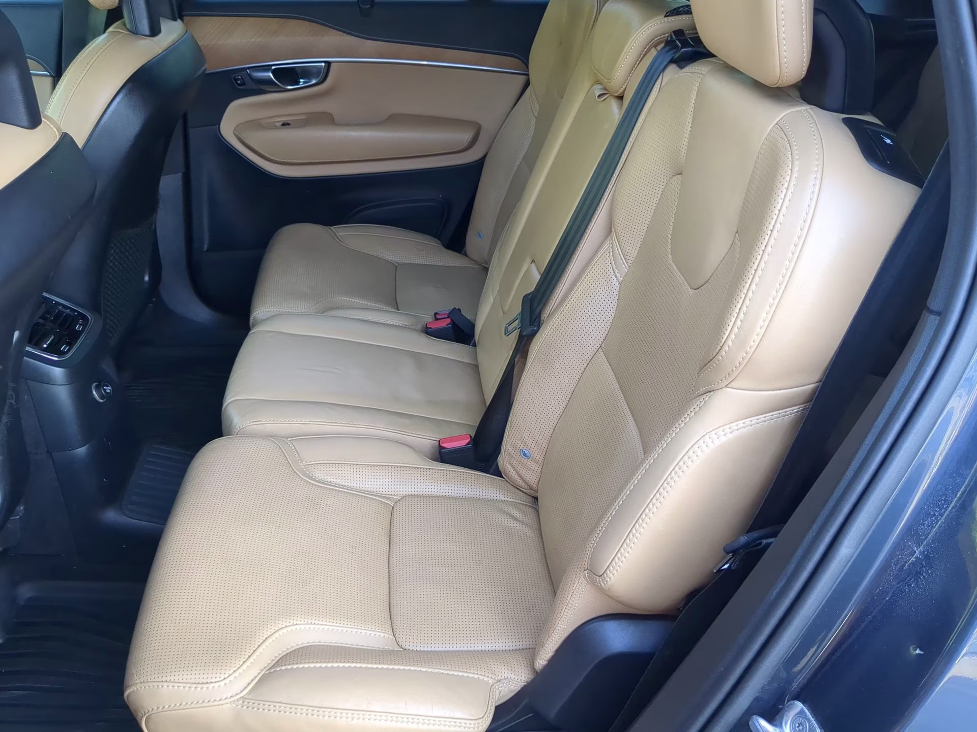2020 Denim Blue Metallic Volvo XC90 Inscription AWD SUV