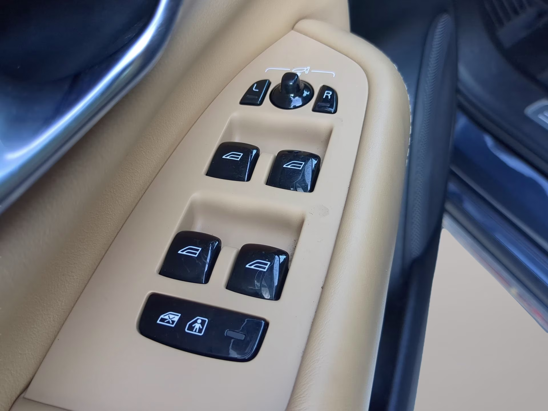 2020 Denim Blue Metallic Volvo XC90 Inscription AWD SUV