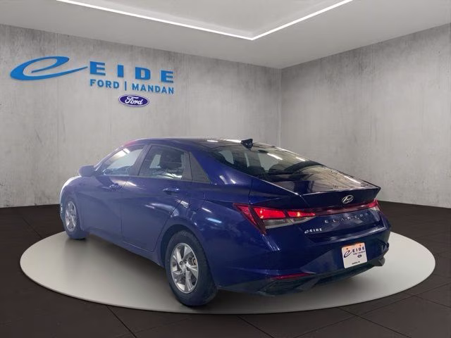 2021 Intense Blue Hyundai Elantra SE FWD Sedan