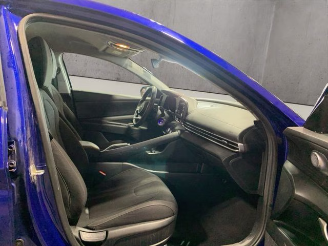 2021 Intense Blue Hyundai Elantra SE FWD Sedan
