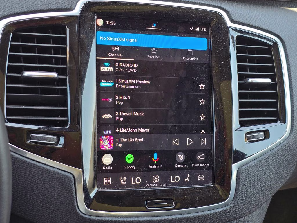 2023 Denim Blue Metallic Volvo XC90 B6 Plus 6-Seater AWD SUV
