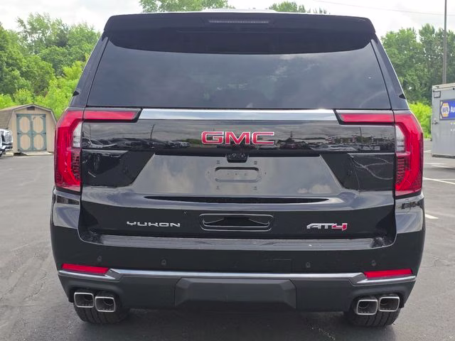 2026 Onyx Black GMC Yukon AT4 4X4 SUV