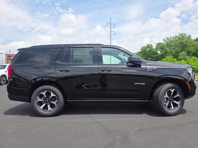 2026 Onyx Black GMC Yukon AT4 4X4 SUV