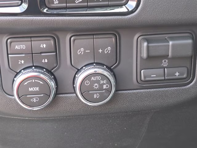 2026 Onyx Black GMC Yukon AT4 4X4 SUV