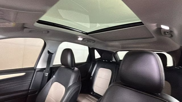 2021 Blue Metallic Ford Escape Plug-In Hybrid Titanium FWD SUV