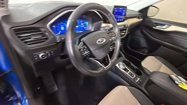 2021 Blue Metallic Ford Escape Plug-In Hybrid Titanium FWD SUV