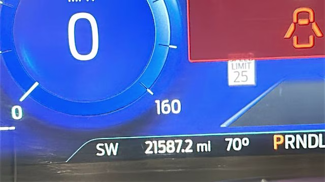 2021 Blue Metallic Ford Escape Plug-In Hybrid Titanium FWD SUV