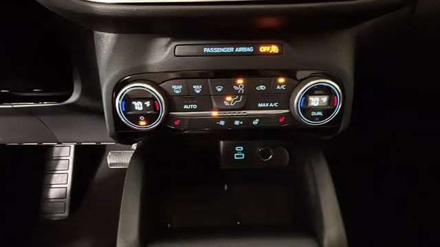 2021 Blue Metallic Ford Escape Plug-In Hybrid Titanium FWD SUV