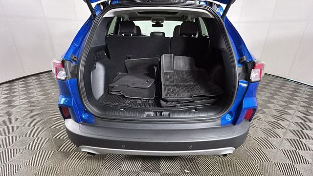 2021 Blue Metallic Ford Escape Plug-In Hybrid Titanium FWD SUV