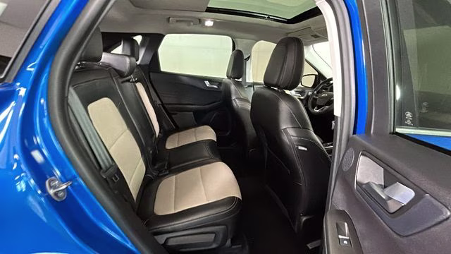 2021 Blue Metallic Ford Escape Plug-In Hybrid Titanium FWD SUV
