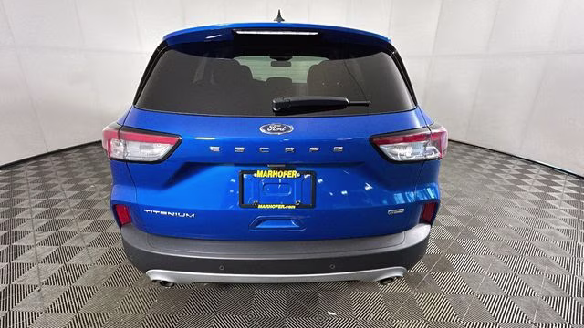 2021 Blue Metallic Ford Escape Plug-In Hybrid Titanium FWD SUV