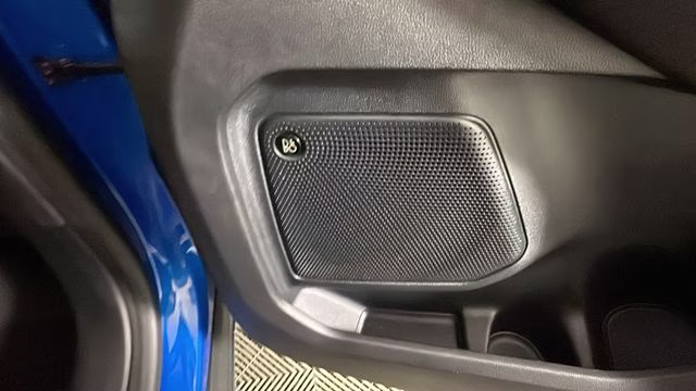 2021 Blue Metallic Ford Escape Plug-In Hybrid Titanium FWD SUV