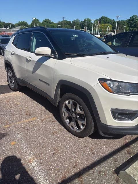 2020 Pearl White Tri-Coat Jeep Compass Limited 4X4 SUV
