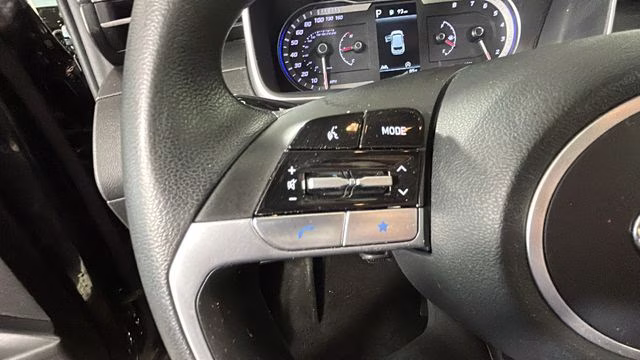 2023 Phantom Black Hyundai Tucson SE AWD SUV